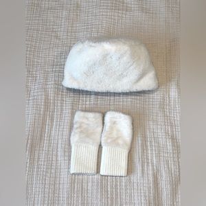 Fuzzy White Russian hat with gloves